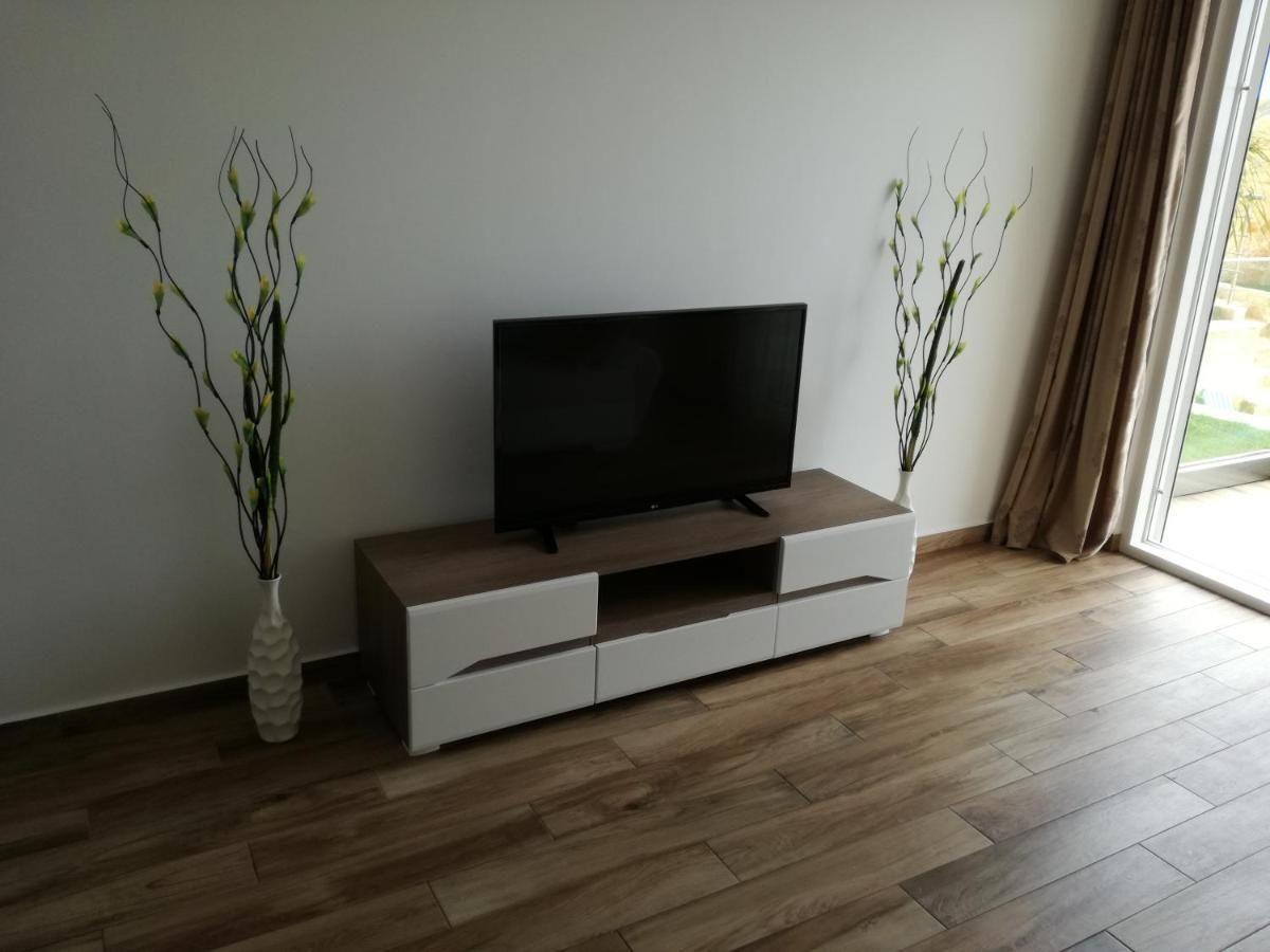 Апартаменты Apartment Victoria Добра-Вода