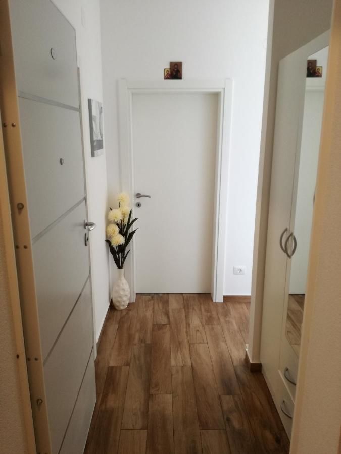 Апартаменты Apartment Victoria Добра-Вода